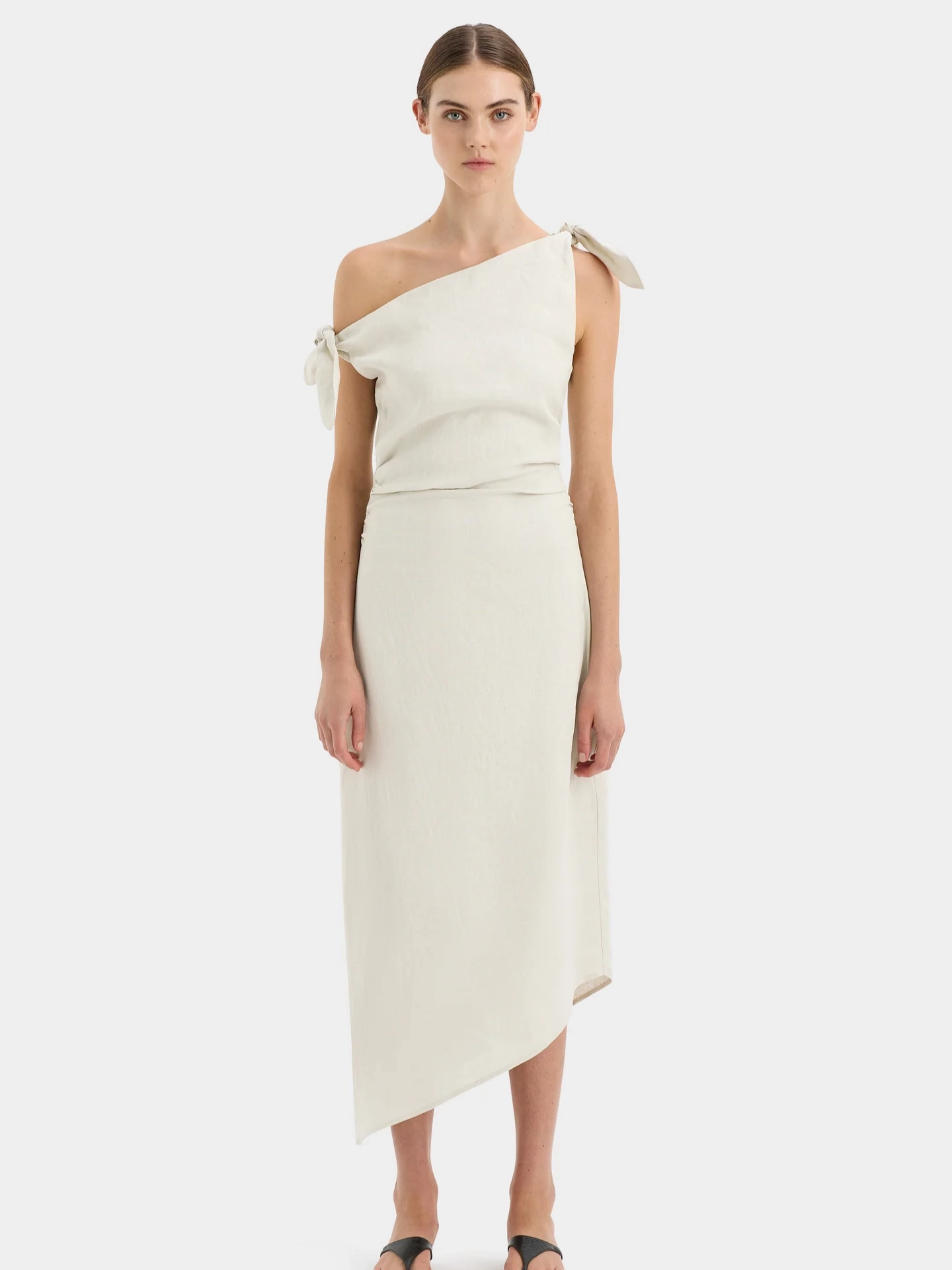 Layer Light Affogato Tie Shoulder Dress