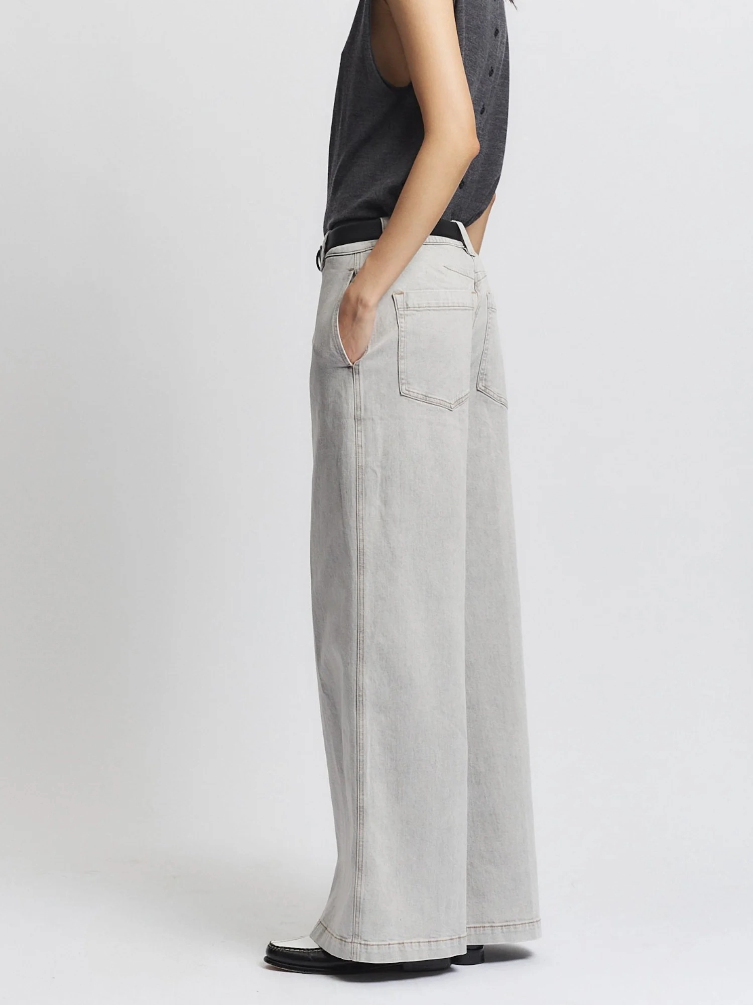 Relaxed Style Neutral Amber Wide-leg Denim Pant