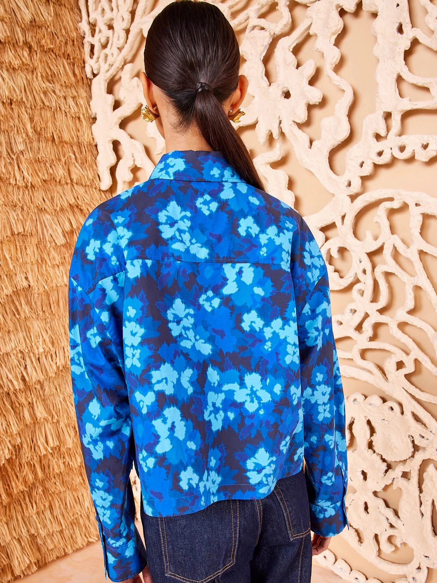 NonRestrictive AntiStaticTreatment Aria Blouse