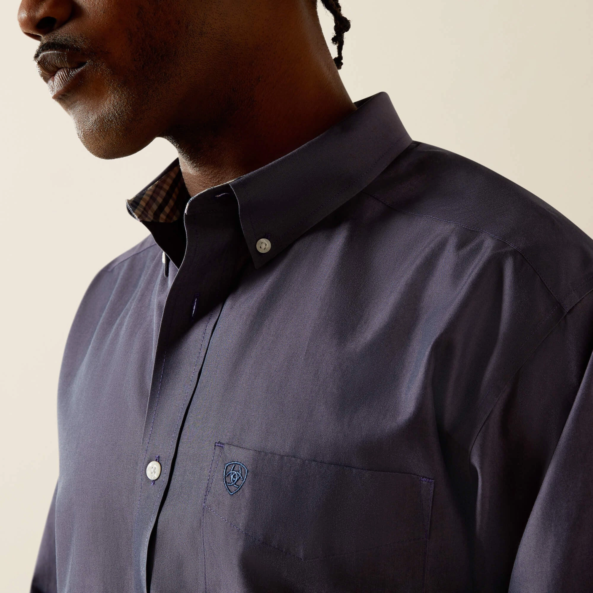 Sleek Style Ariat Men's Solid Pinpoint Oxford Shirt