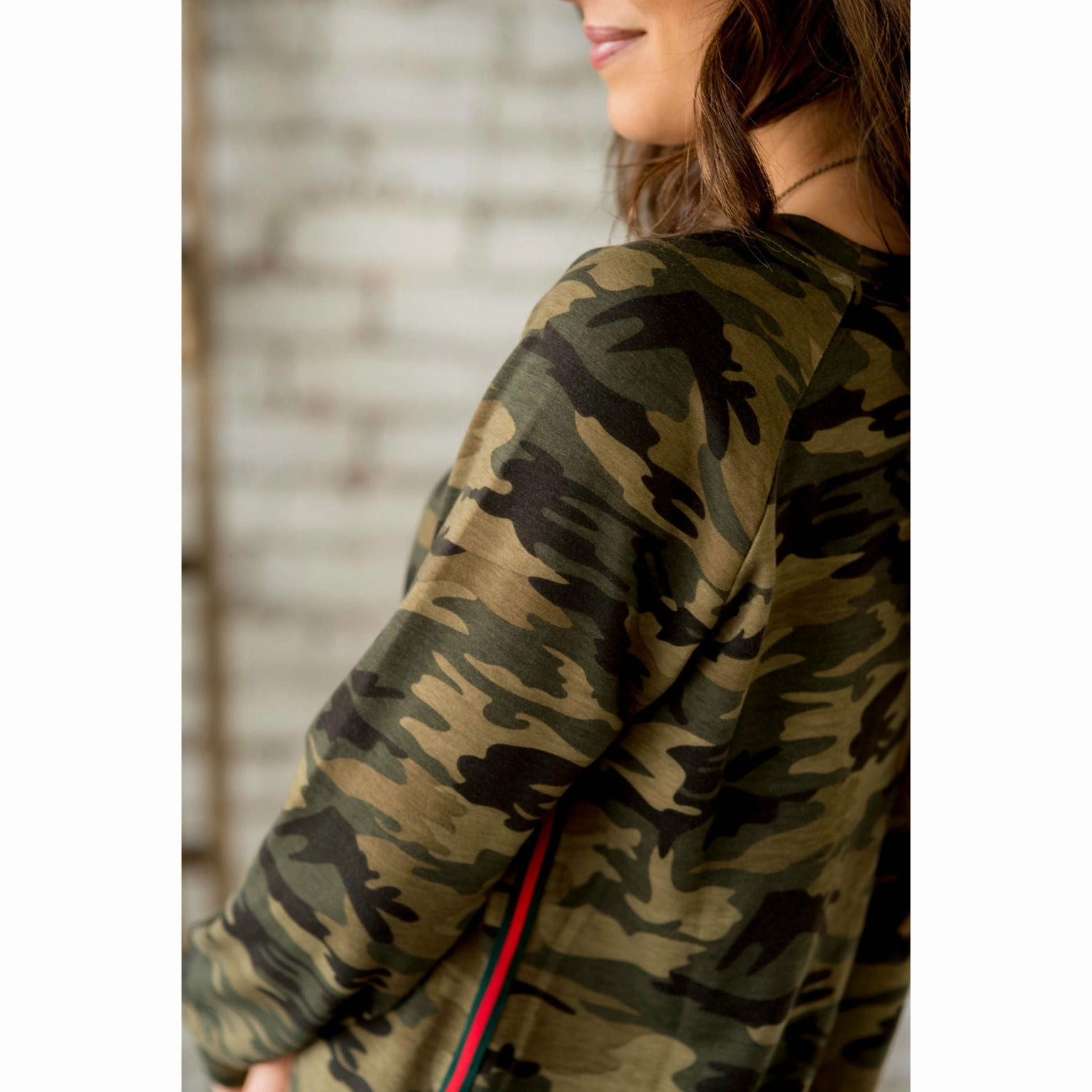 Camo With Colored Stripe Sweatshirt Velvet hat accents