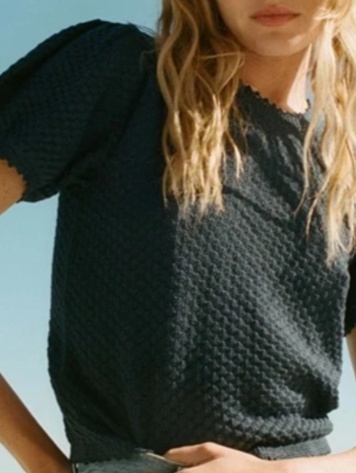 Reversible design Simple Pullover Carena Top