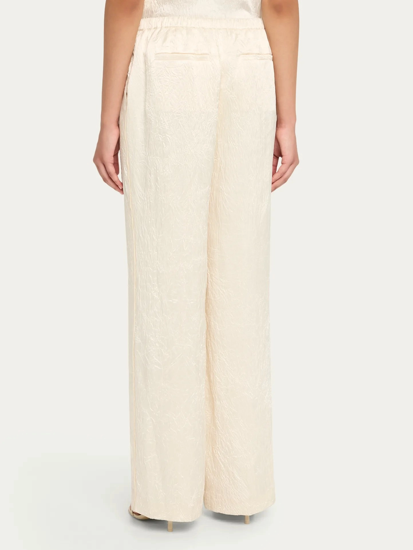 Adjustable drawstring Cool Weather Elliat Straight Leg Pant