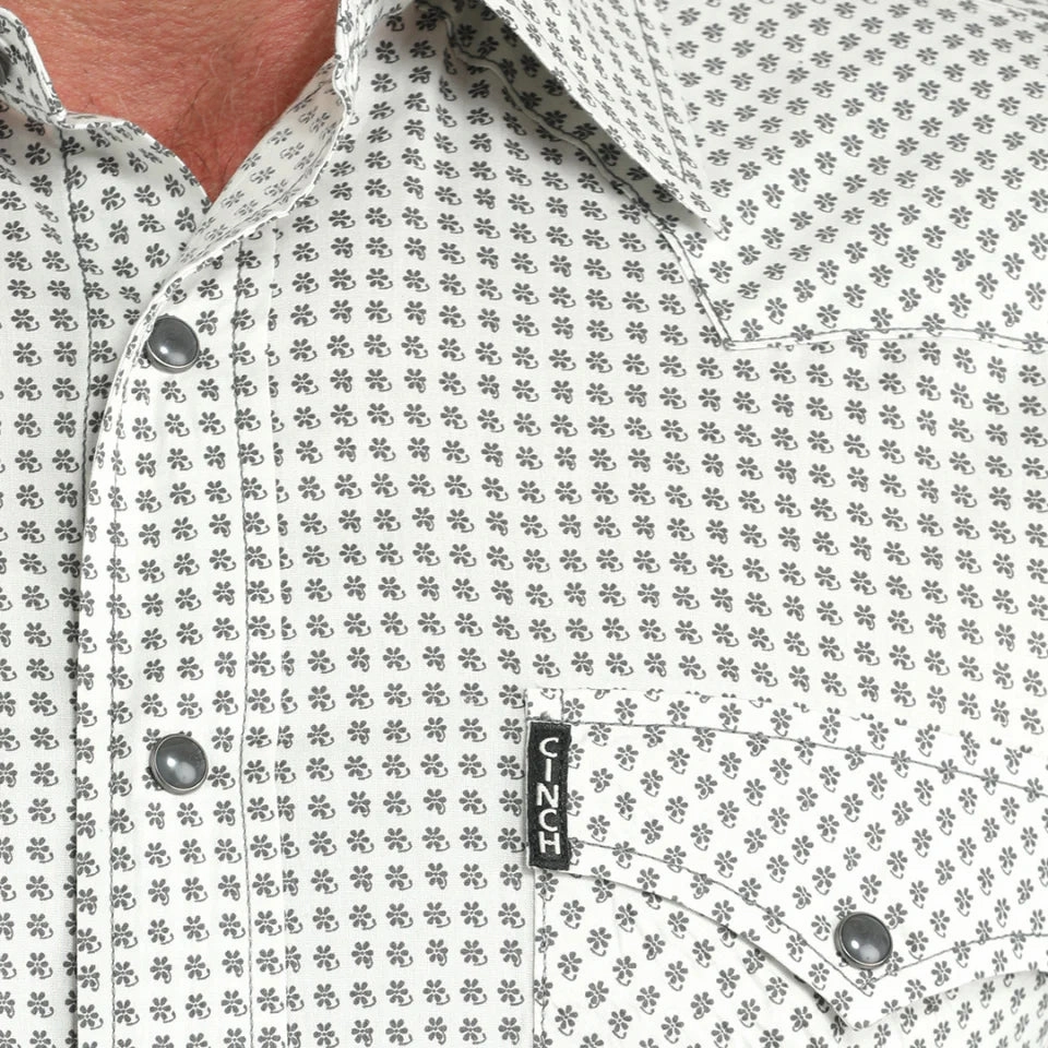 Seasonal Comfort Cinch Men's Modern Fit Cream Geo Print Shirt