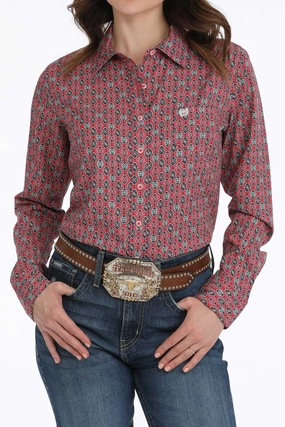 Cinch Women's Pink Geo Print Arenaflex Shirt Loose Blouse Wrinkle Resistant Textile