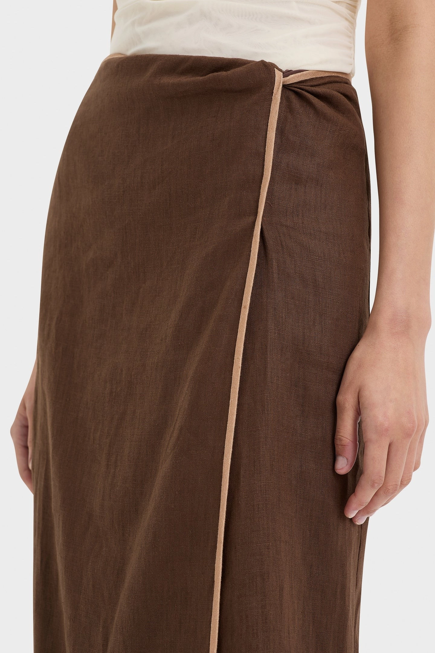 Fashion Combo Thermal Regulating Affogato Twist Midi Skirt