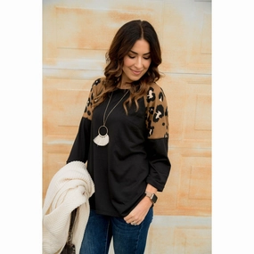 City Staple watch accents Leopard Top 3/4 Sleeve Sweatshirt