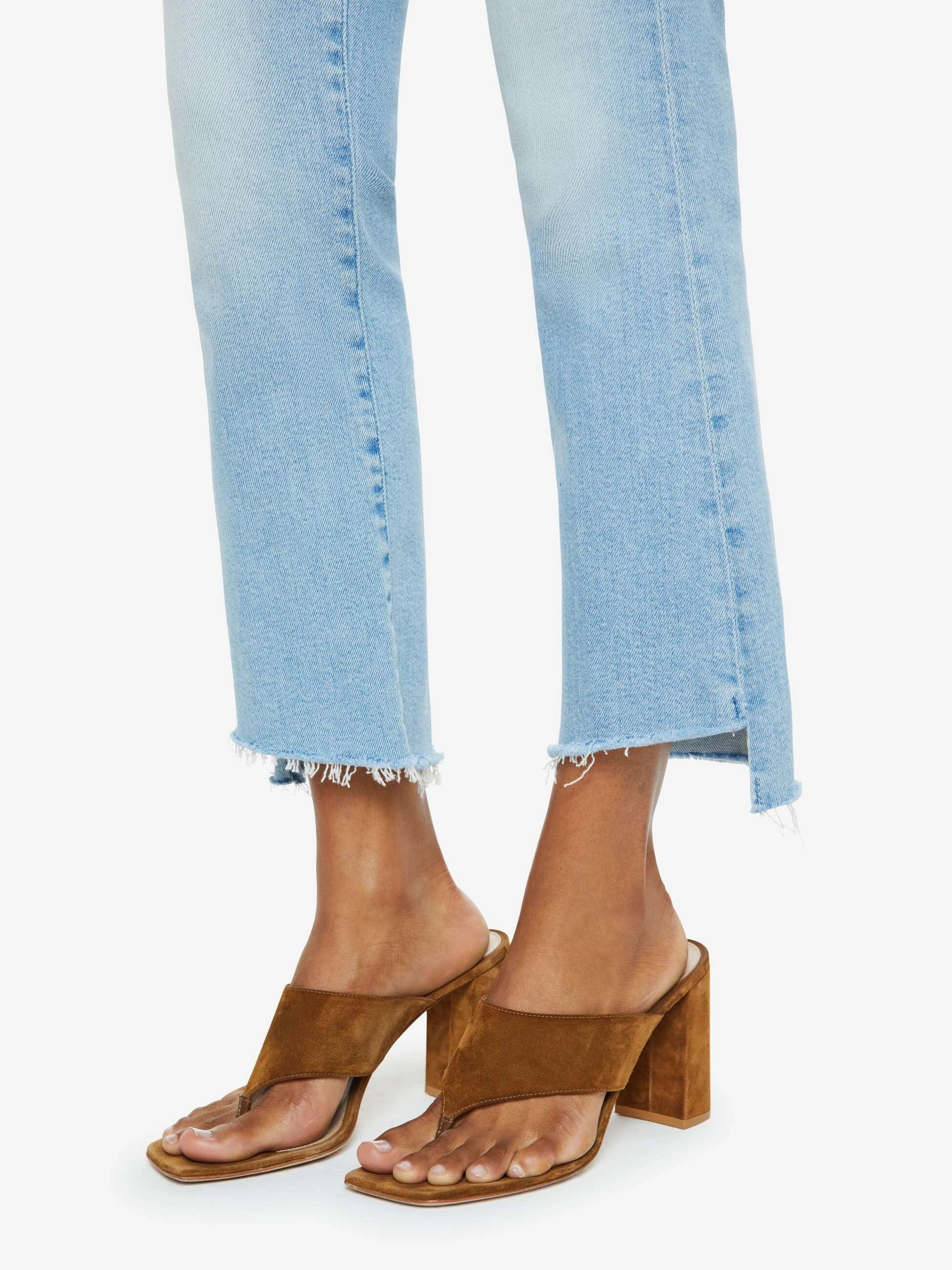 The Insider Crop Step Fray Streetwear Fan Family Style Smooth Road Trip