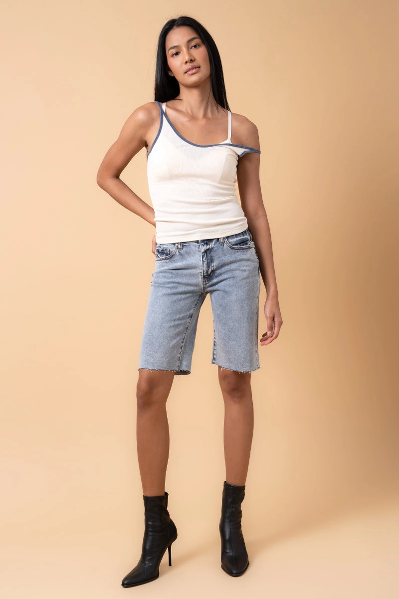 MID RISE BERMUDA SHORTS Casual Shorts
