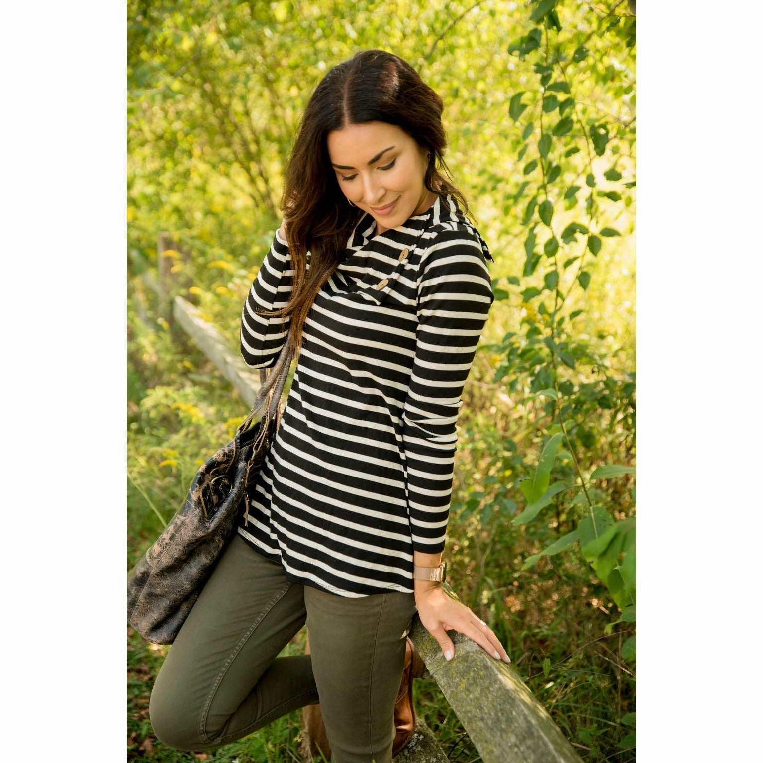 Luxury clip accents Striped Button Neck Sweatshirt