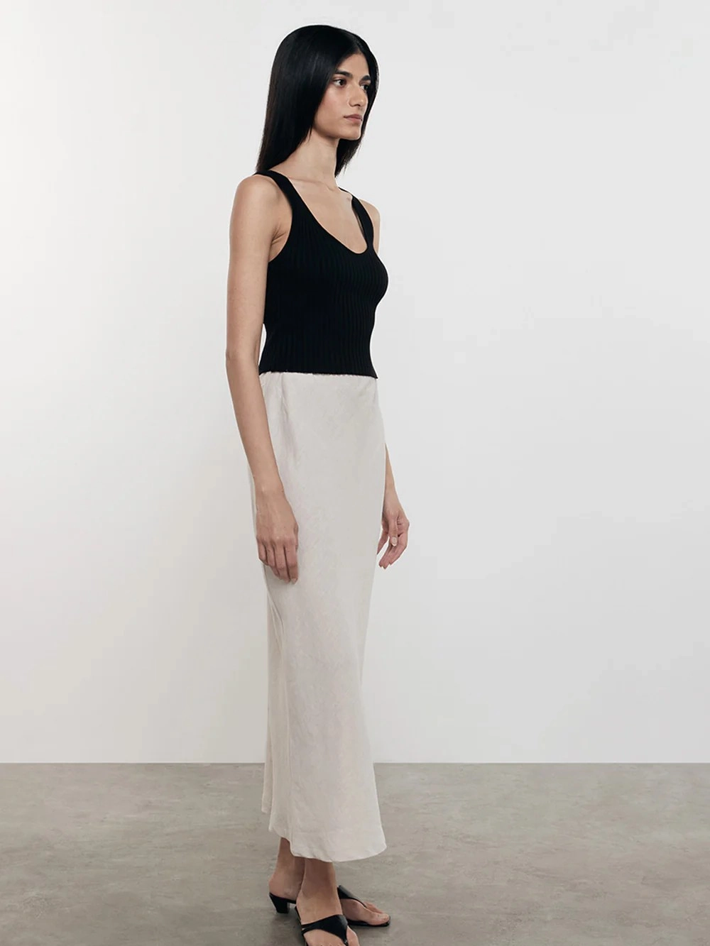 Reflective details GarmentDyed Cropped Scoop Tank