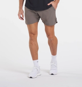 Comfortable Style Daybreaker Short [5.5"]