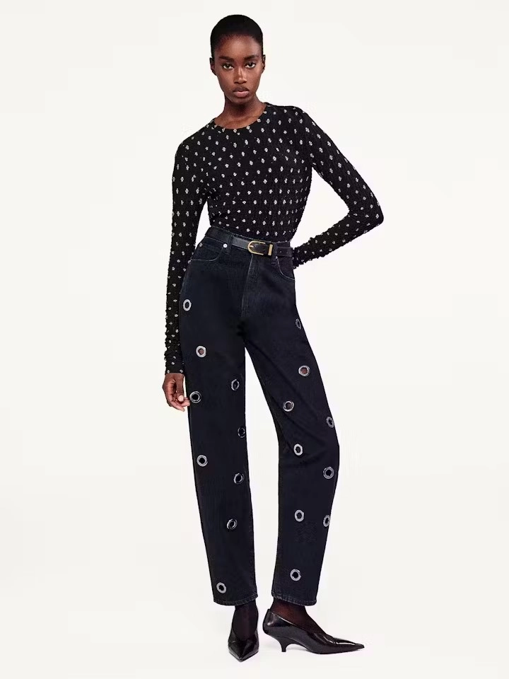 Non Irritating Label Dotted Stretch Mesh Top