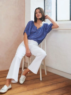 June Top Lightweight Material hypoallergenic material