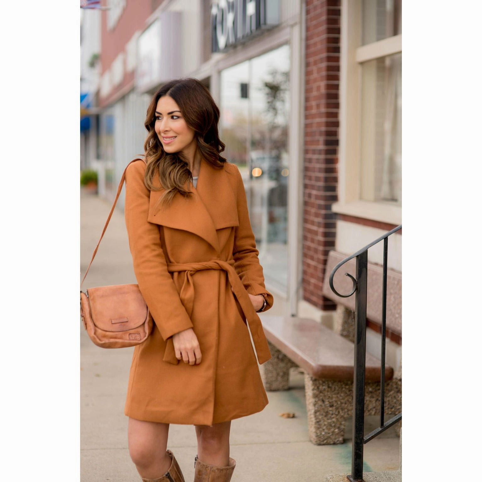 Softshell Coating Elegant Short Trench Button Jacket