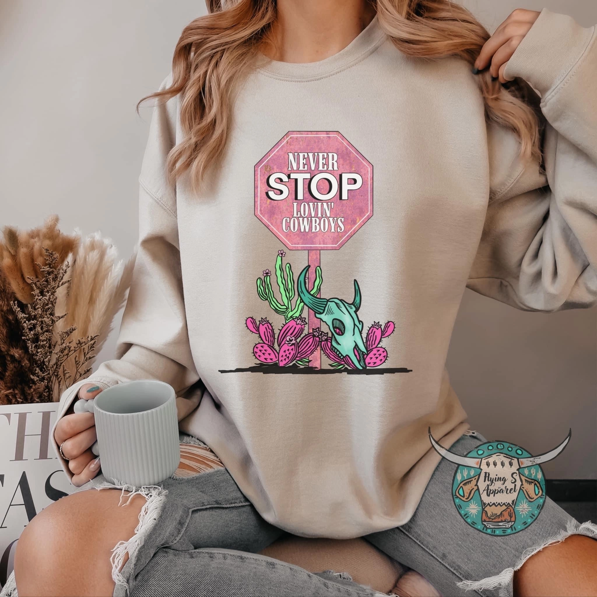 Multipack Deal Outdoor Essential Never Stop Lovin?? Cowboys Crewneck