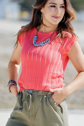 Soft comfort layer Stretch waistband Scalloped Trim Knit Tee