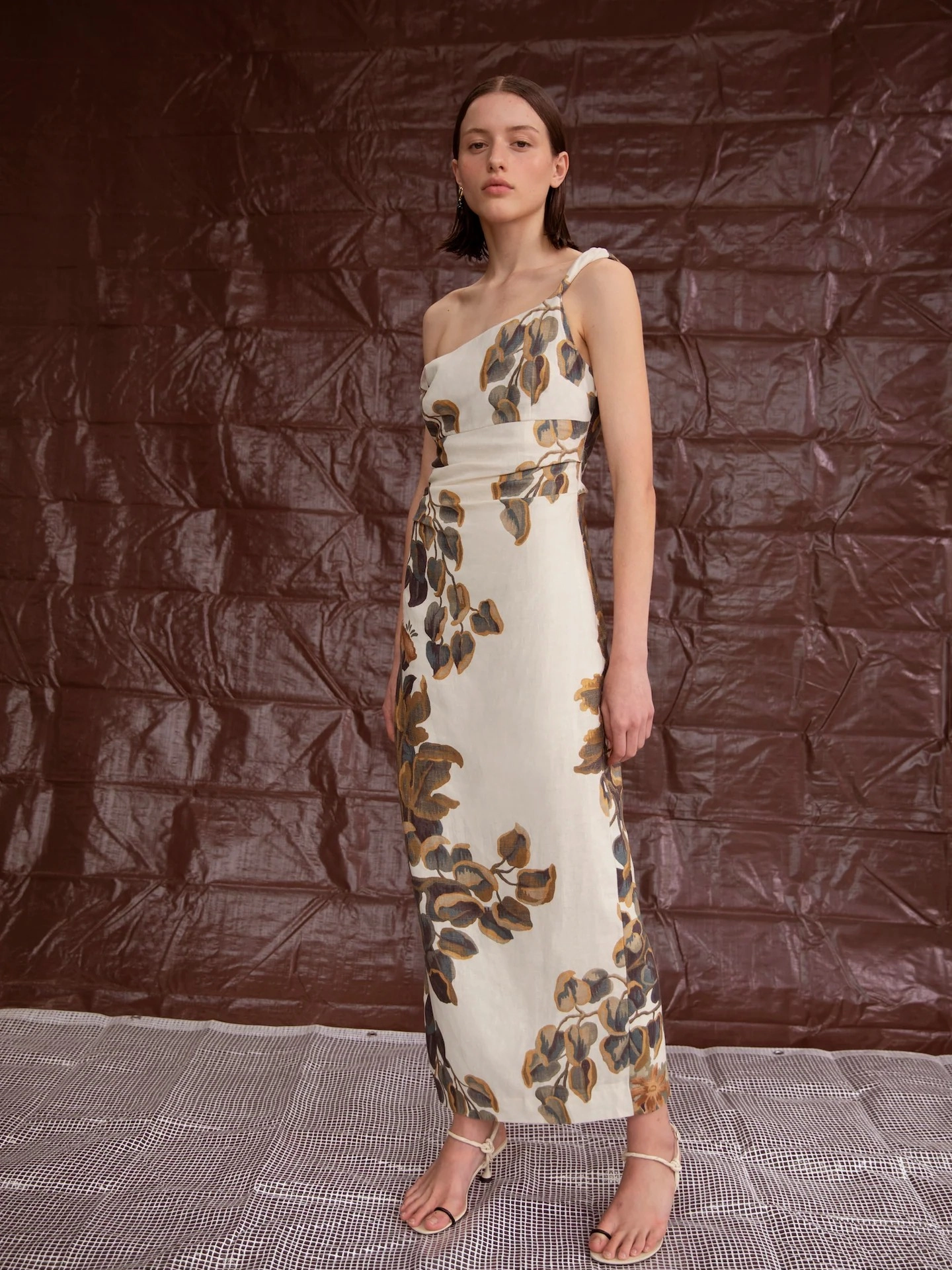 Statement Neck Street Casual Evalita Twist Midi Dress