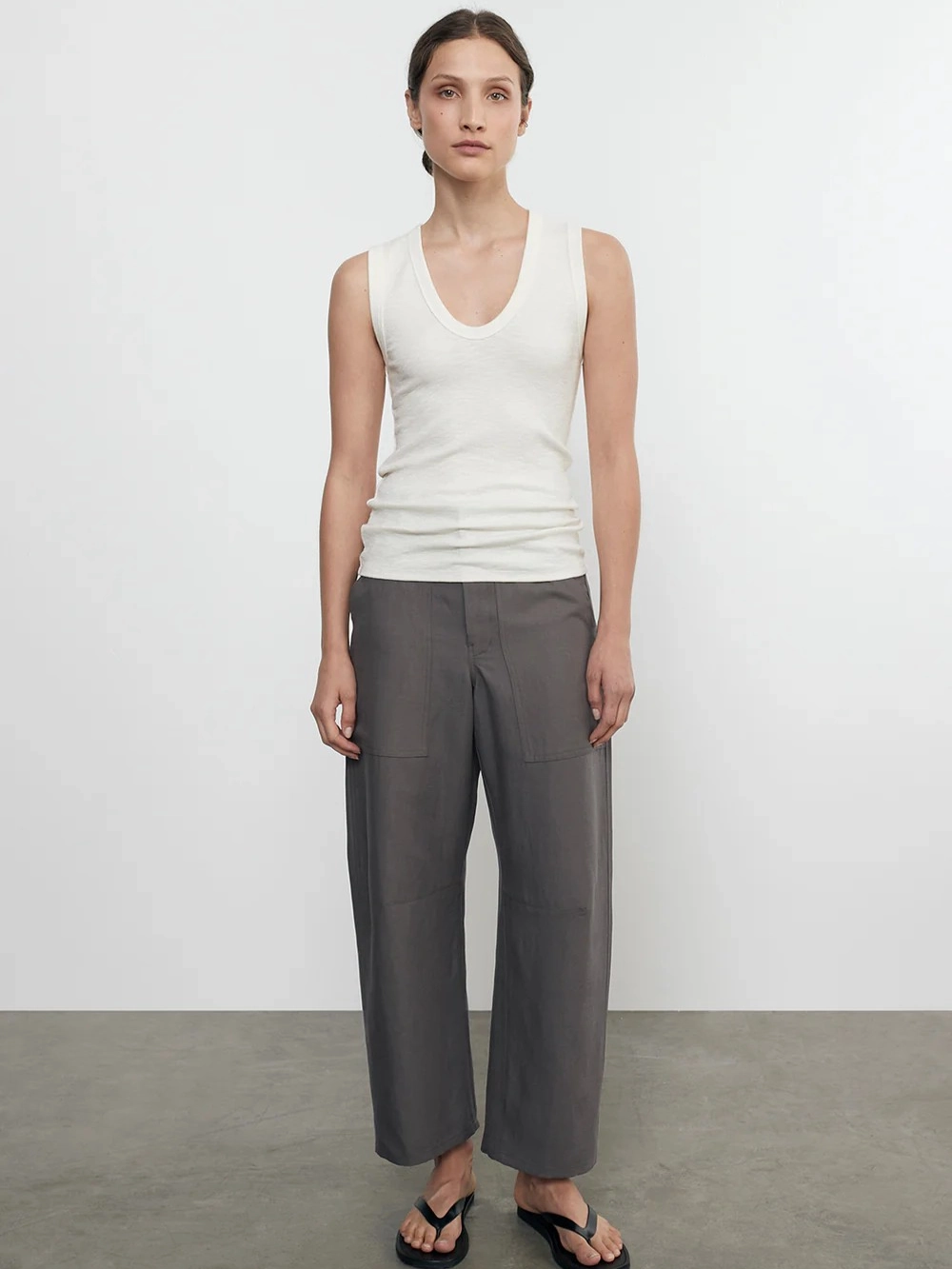 Textured Knit Sleeveless U Quick-Dry HeatSealed Seams