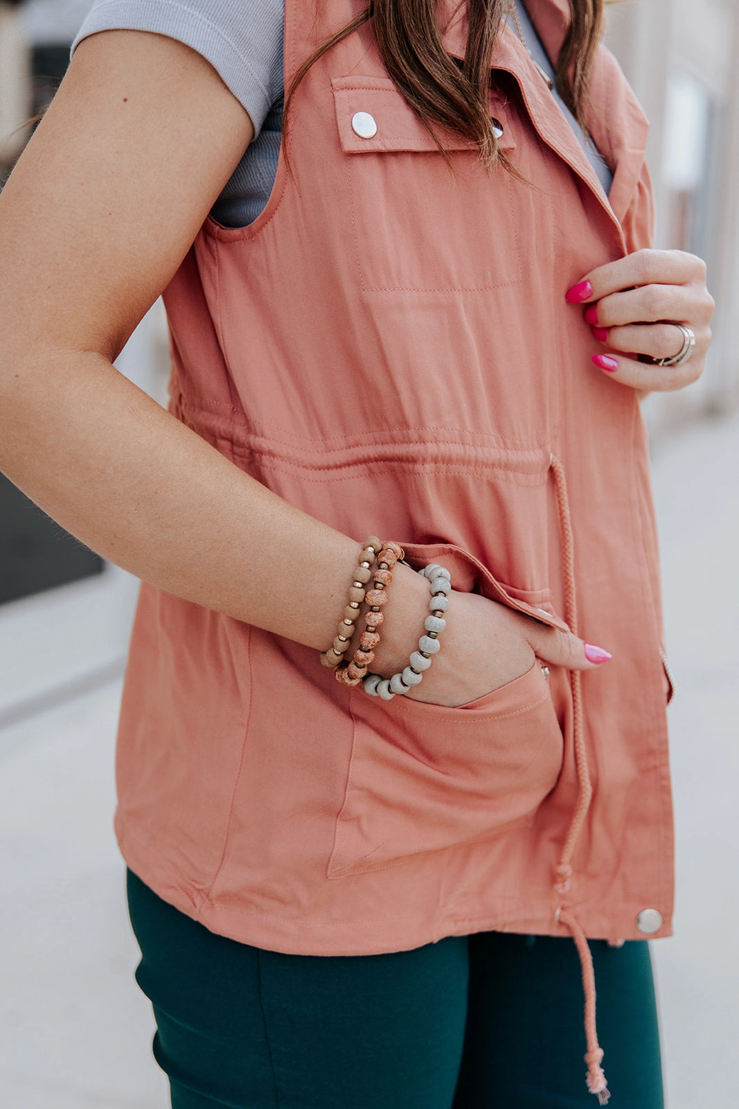 Ultra Light Packable Cinched Waist Utility Vest