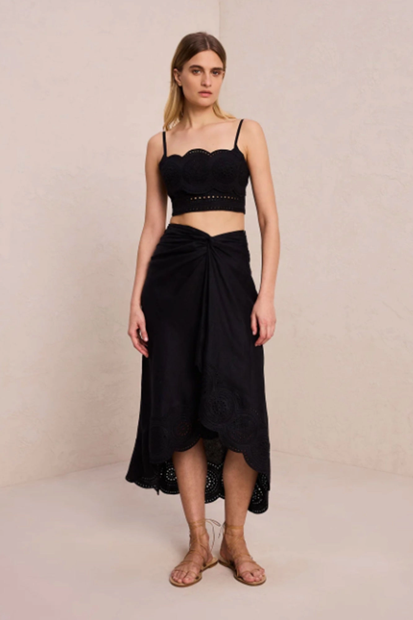 Light Outfit Chill Wear Heather Skirt