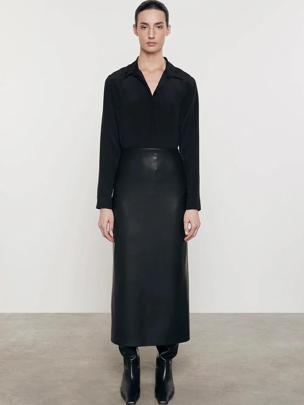 Non Restrictive Ankle Length Leather Skirt