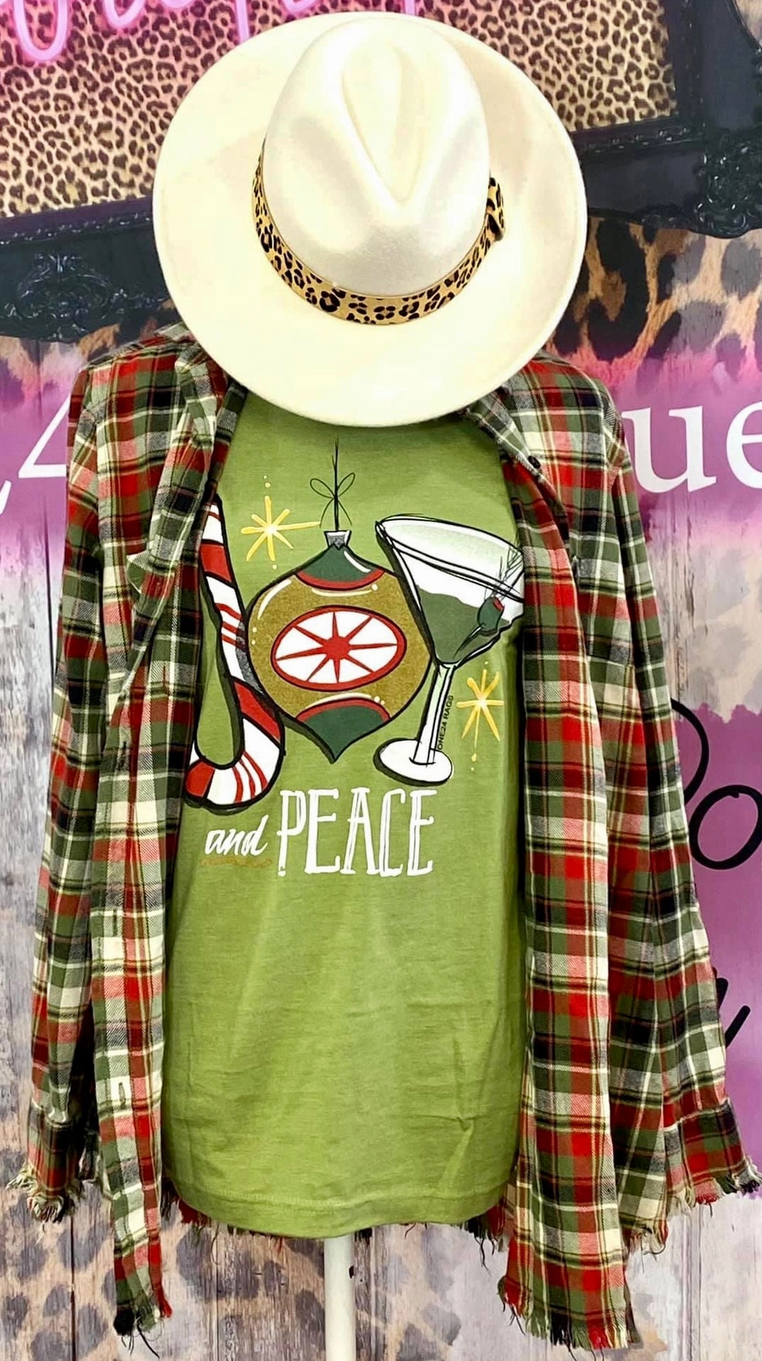 Active Trend Look Joy Graphic Tee