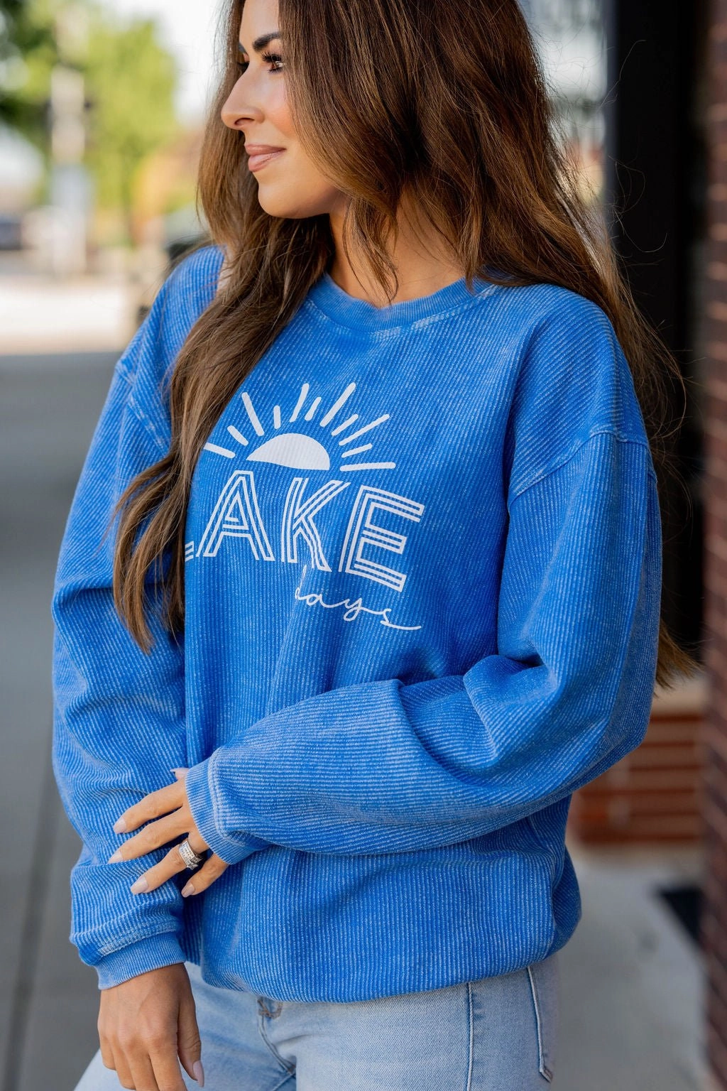 Lake Days Ribbed Graphic Crewneck Trendy