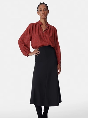 Seamless construction Boushra Skirt