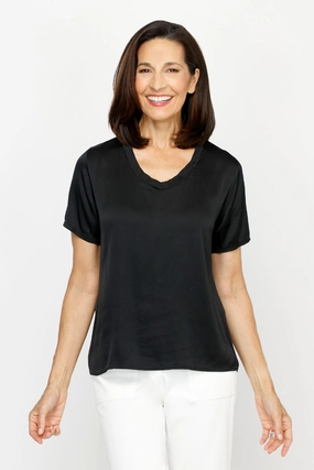 Lolo Luxe Washable Silk Tee Fit For All Day Relax Style Trend
