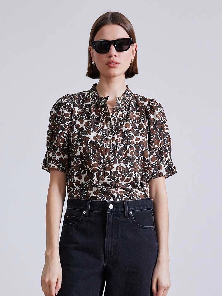 Los Altos Top Hydrophobic Surface Treatment Stretch Material