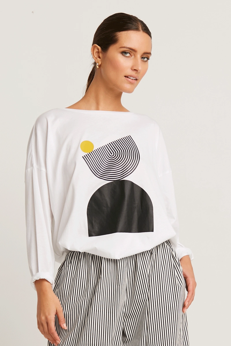 Planet Balance Boxy T Wrinkle Resistant Material