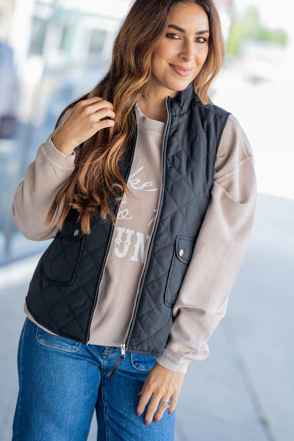 Stretchable Cuffs Softshell Technology Matte Puffer Vest