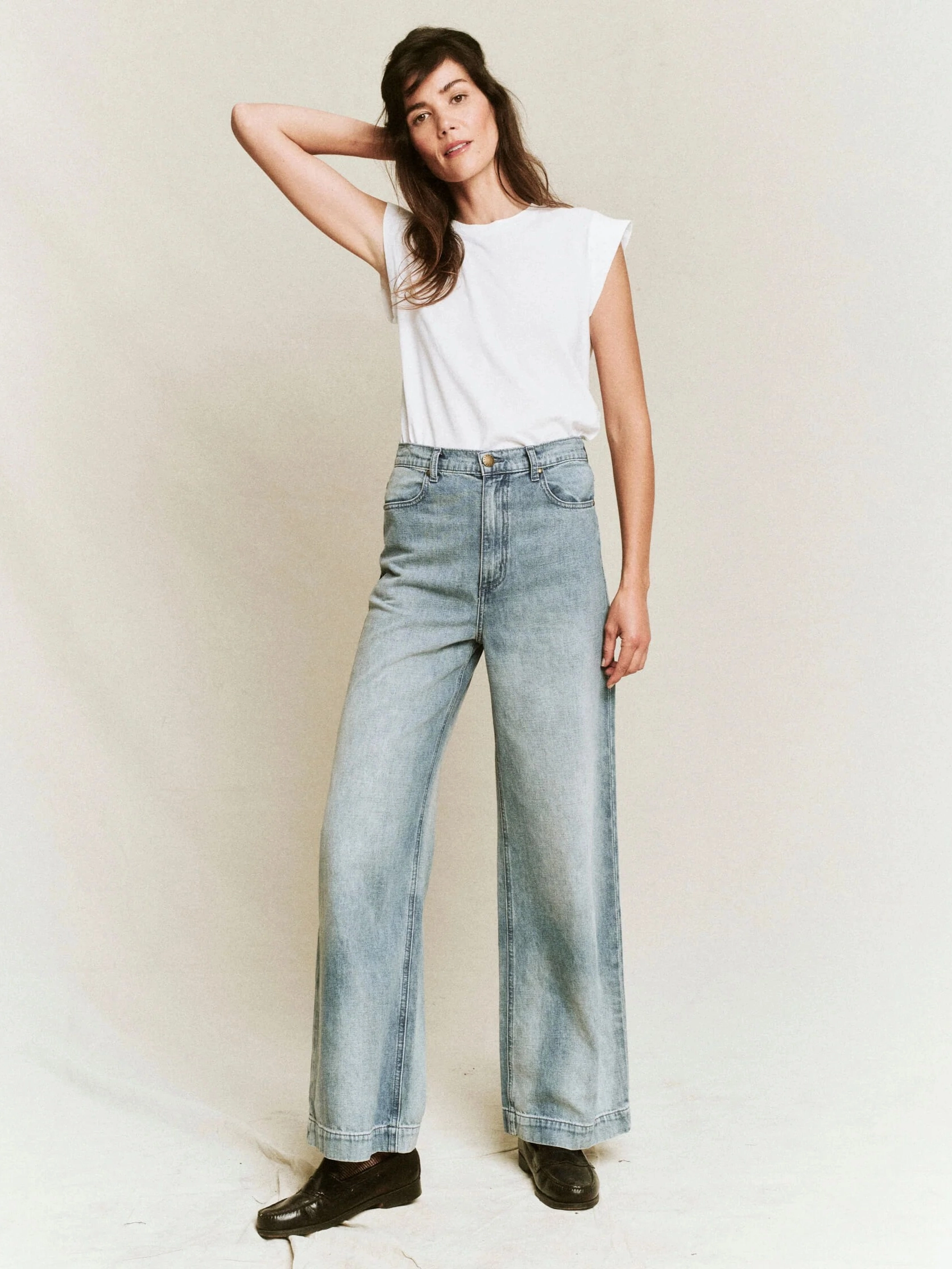 The Peak Shoulder Tee Low Profile Collar