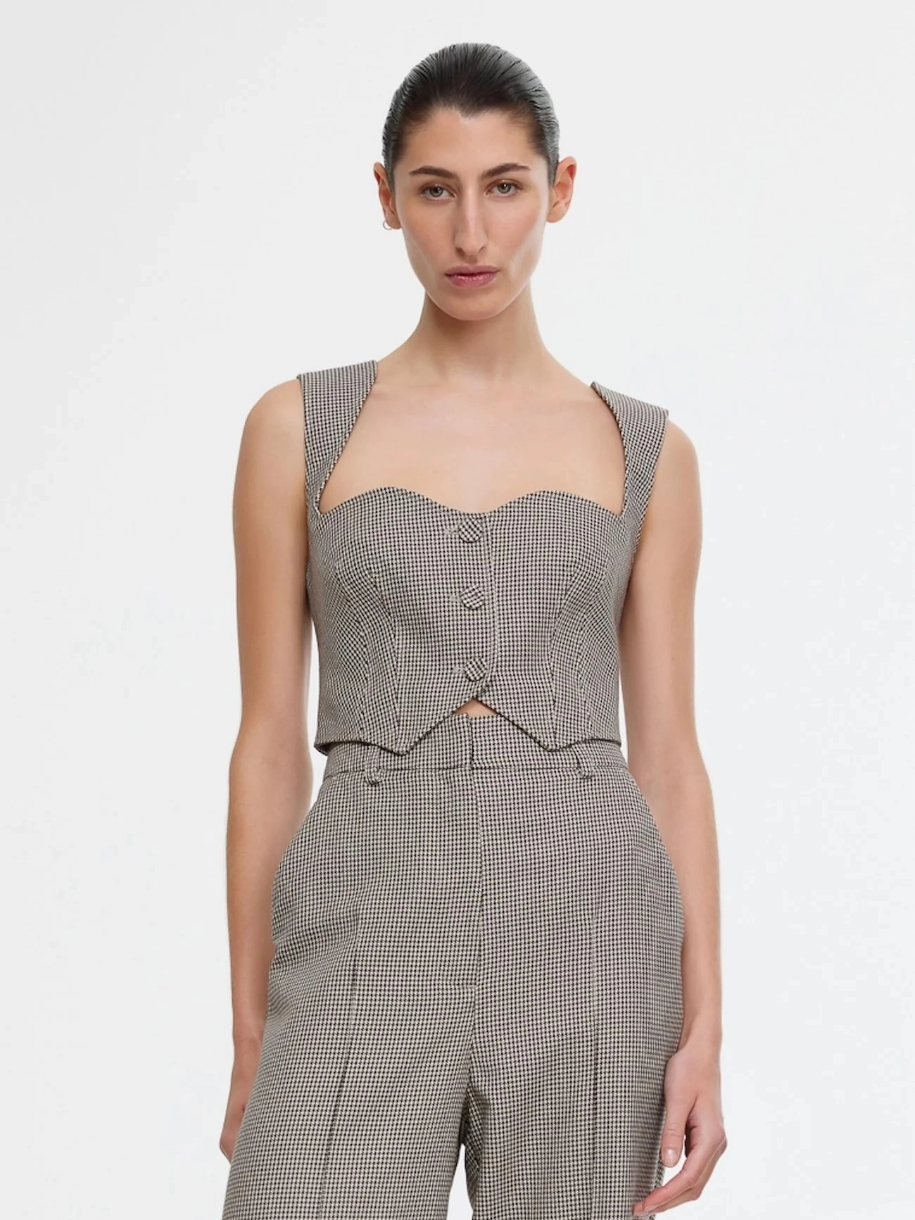 Stylish Look Reflective details Barcroft Top