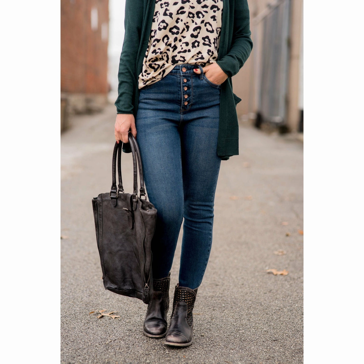 Weekend Uniform Textured Loose Luxury Oakley Denim Jeans