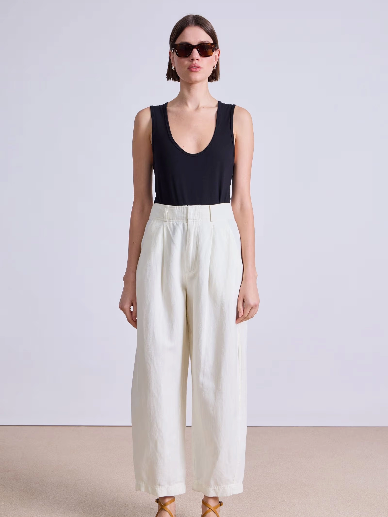 No Ride Up Design Modern Waist Petite Bari Crop Trouser