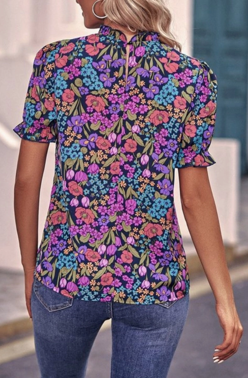 Allover Floral Print Elastic Sleeves Fit Blouse UniversalFit