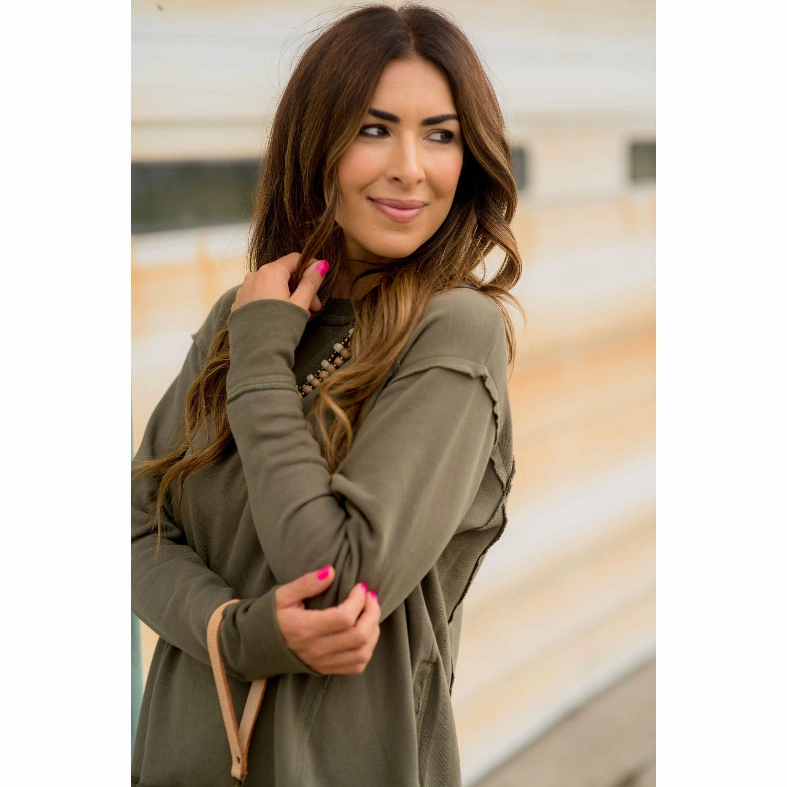 Raw Stitched Solid Trim Sweatshirt Street Wear Seasonal Fashion