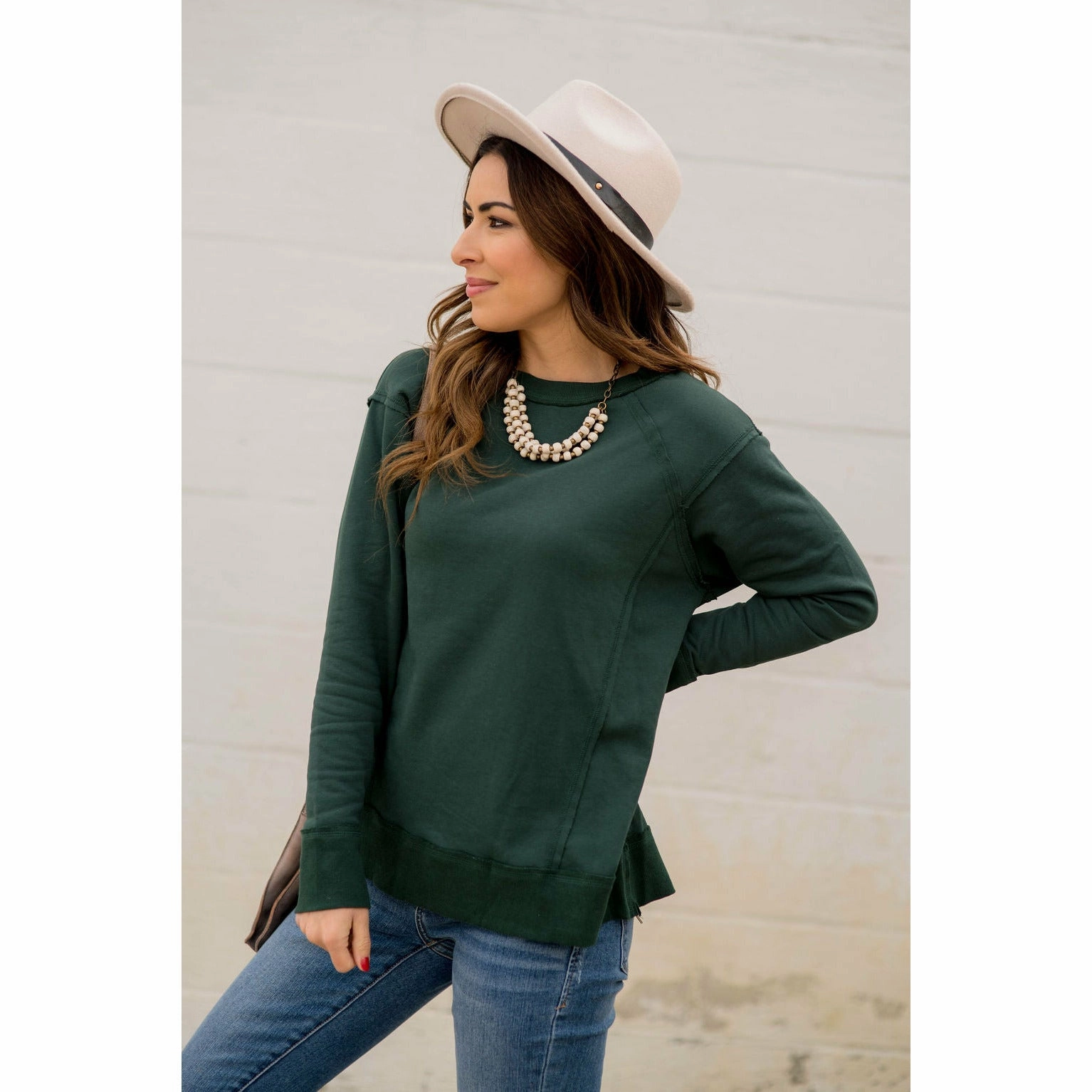 Raw Stitched Solid Trim Sweatshirt Warm Layers