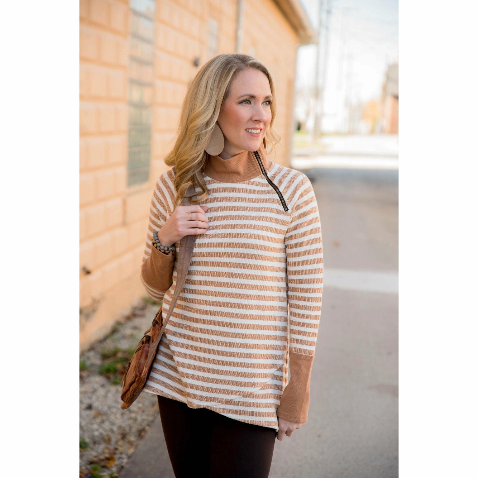 Solid Trimmed Striped Wrap Sweatshirt Antibacterial