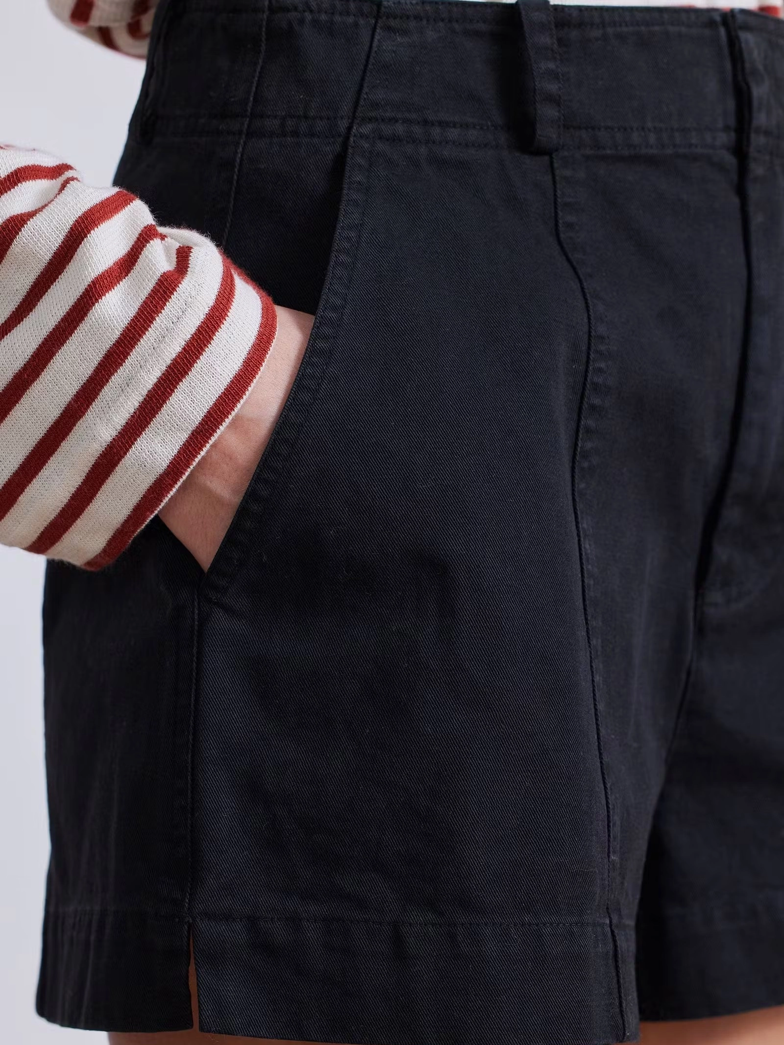 Veras Shorts Gentle Vibe Neat Mood