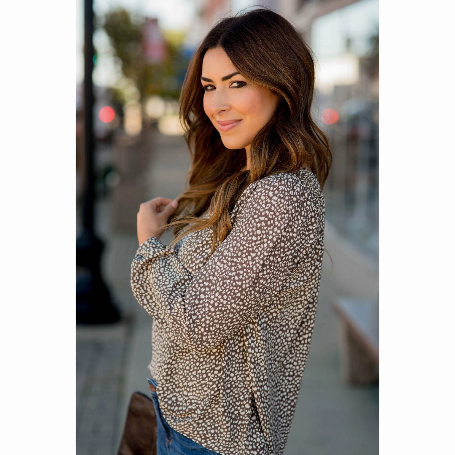 HypoallergenicMaterial Sketched Leopard Spotted V-Neck Blouse