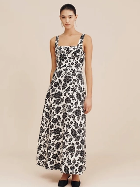 Skyla Dress Feminine Layers