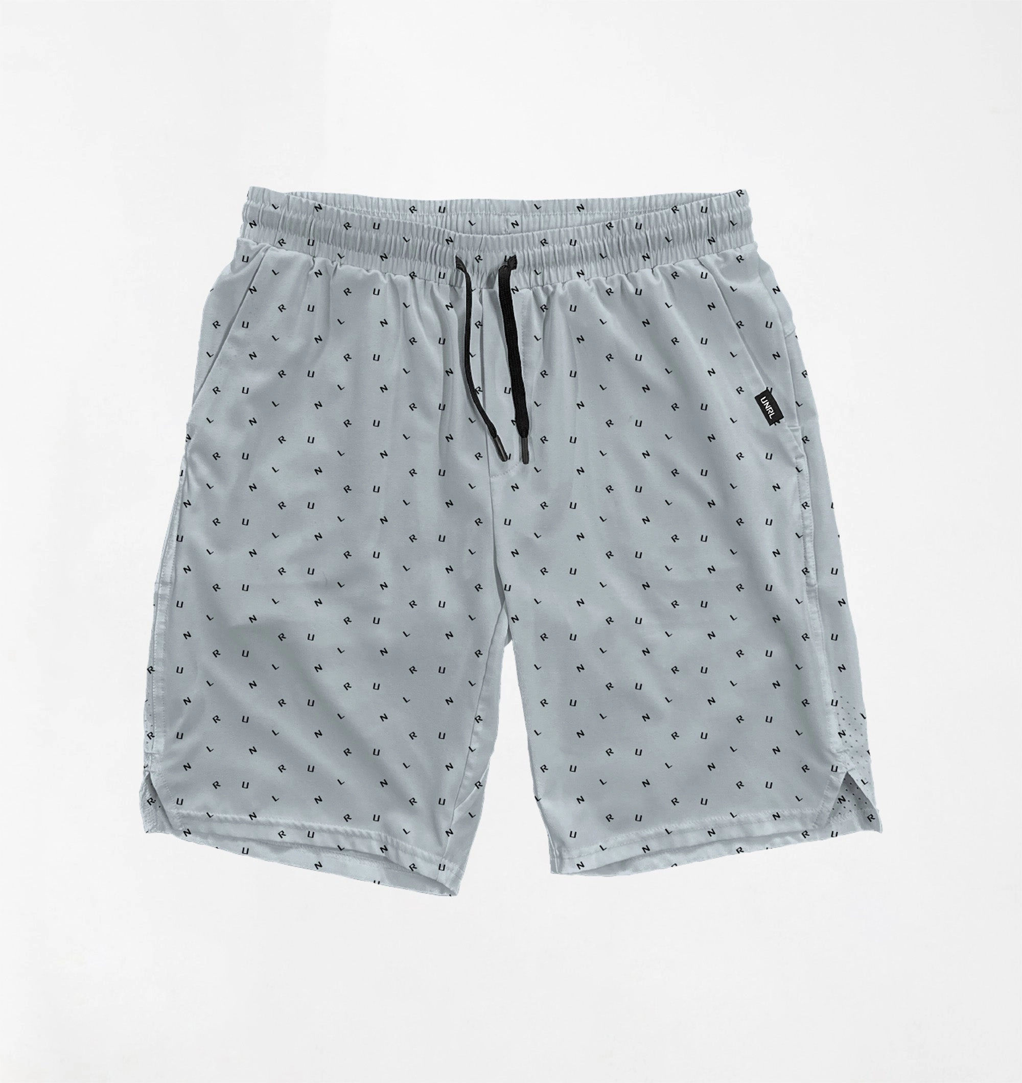 Faux Leather Stride Short [7.5"]