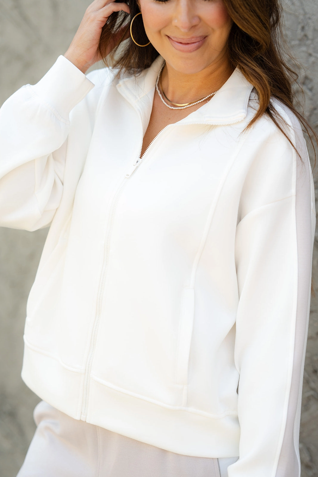 Striped Sleeve Zip Up Jacket Sleek Outdoor Look