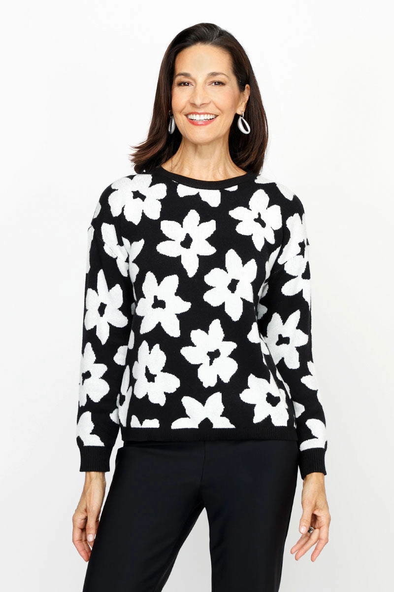 Ten Oh 8 Flower Stamped Crew Sweater Breathable Textured Fabric Comfort Flex Fit