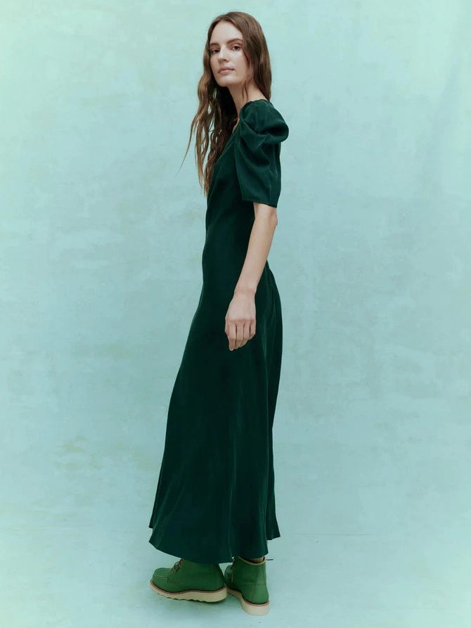 SmoothEdgeFinish Timeless fitted silhouette The Century Dress