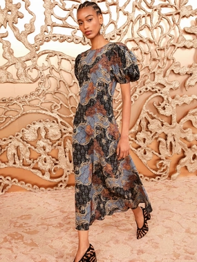 Smooth Surface Feminine Design Calais Dress