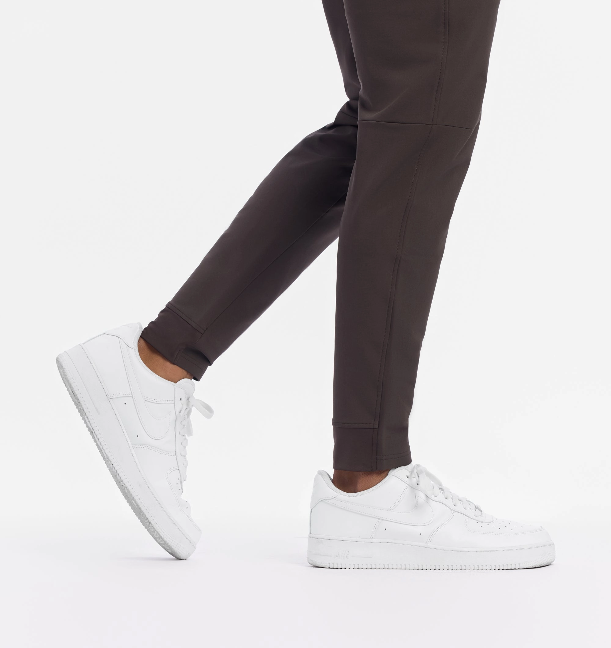 UNRL Performance Pant Fit Freedom Relaxed Comfort Fit